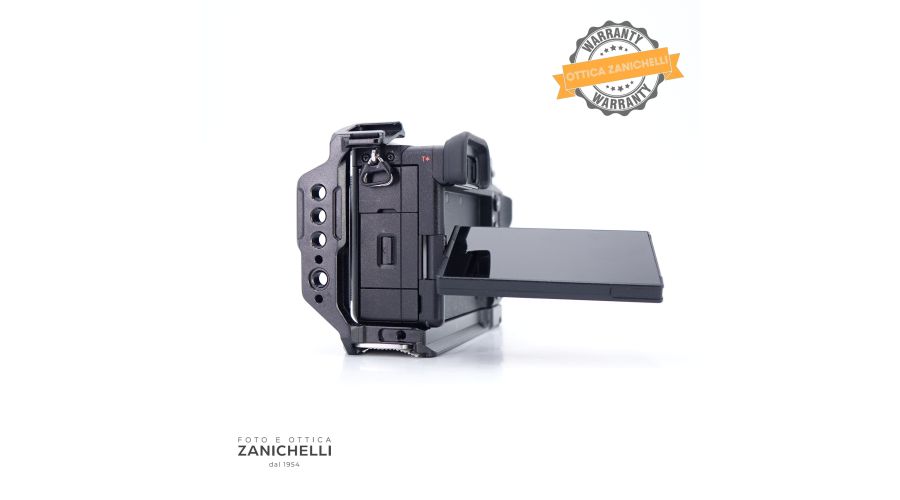 Sony a6700 + Cage omaggio 32730 Scatti Usato - foto 6