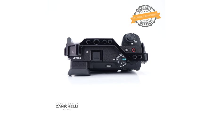 Sony a6700 + Cage omaggio 32730 Scatti Usato - foto 7