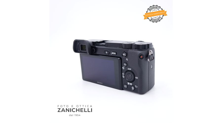 Sony A6100 + CAGE SMALLRIG 324 Scatti Usato - foto 5
