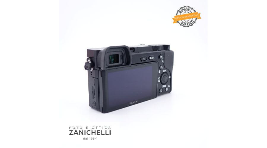 Sony A6100 + CAGE SMALLRIG 324 Scatti Usato - foto 6