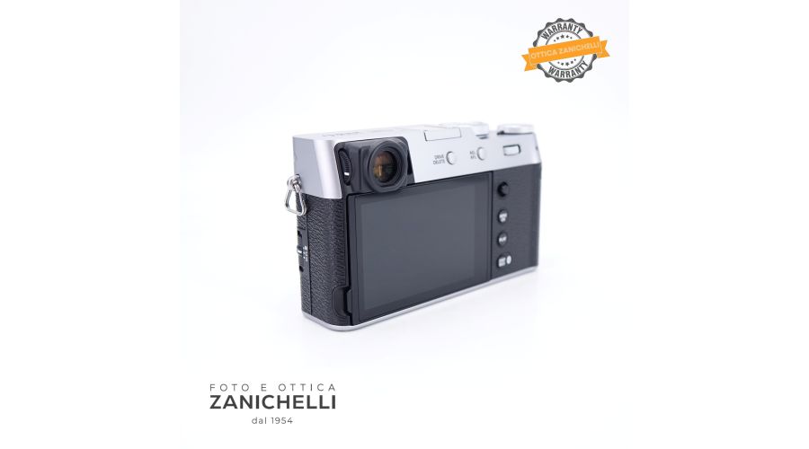 Fujifilm X100VI Scatti 300 Usato - foto 6