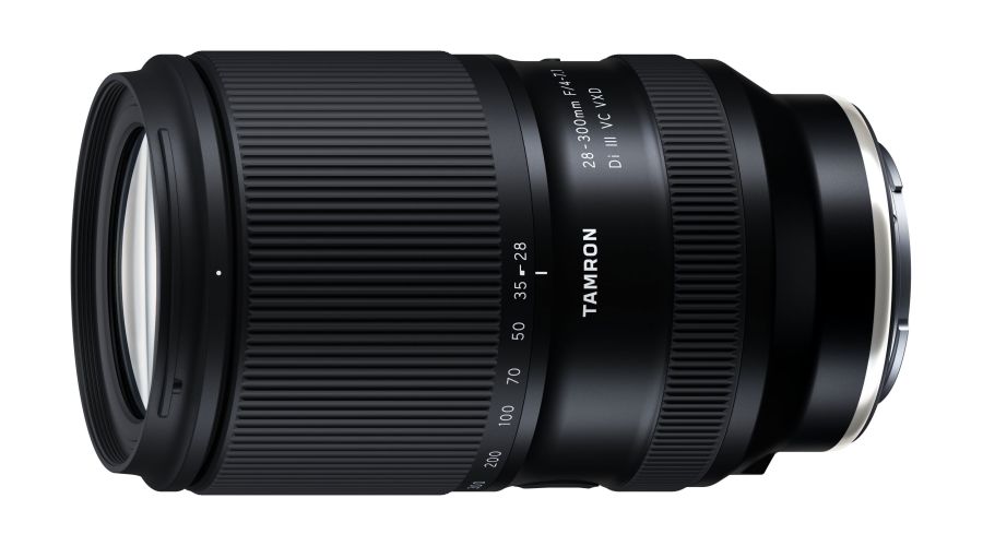 Tamron 28-300mm F4/7.1 Di III VC VXD 