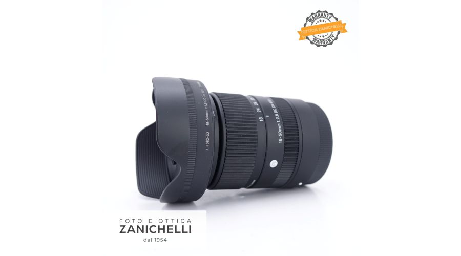 Sigma 18-50mm F/2.8 DC DN 