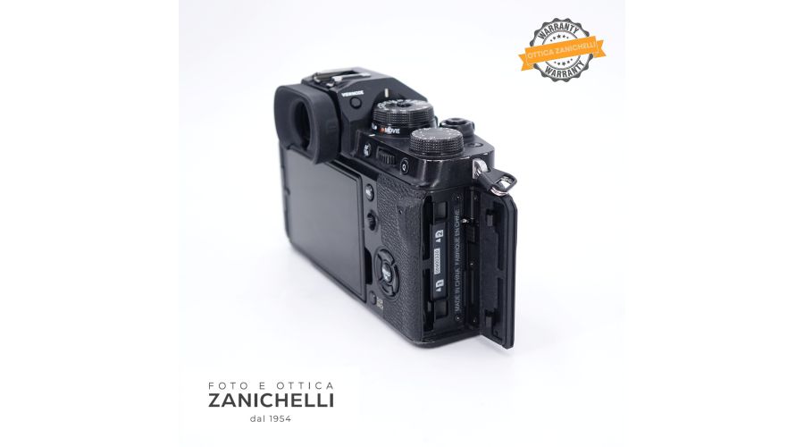 Fujifilm X-T4 Body 8144 Scatti Usato - foto 3