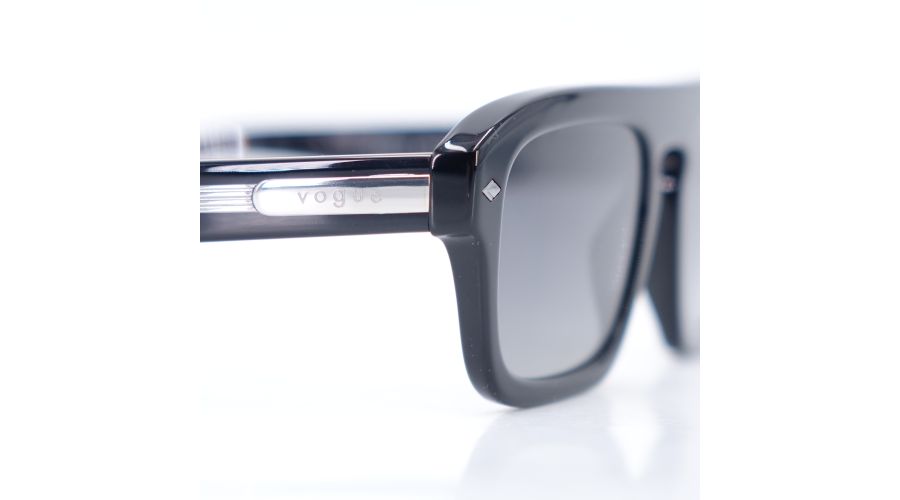 VO5620S-W44/T3- foto 3