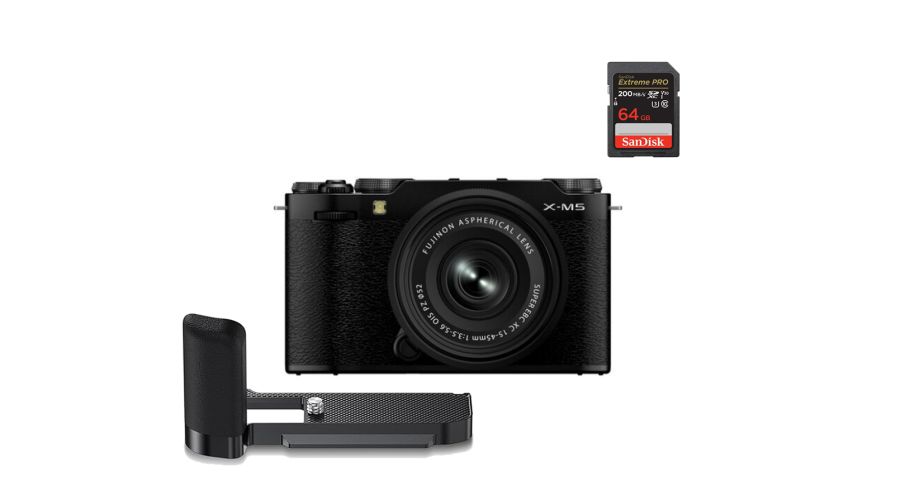 Fujifilm X-M5 + XC 15-45mm + SD 64Gb V30 + Hand Grip