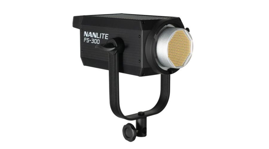 Nanlite FS-300 illuminazione continua per studio fotografico- foto 7