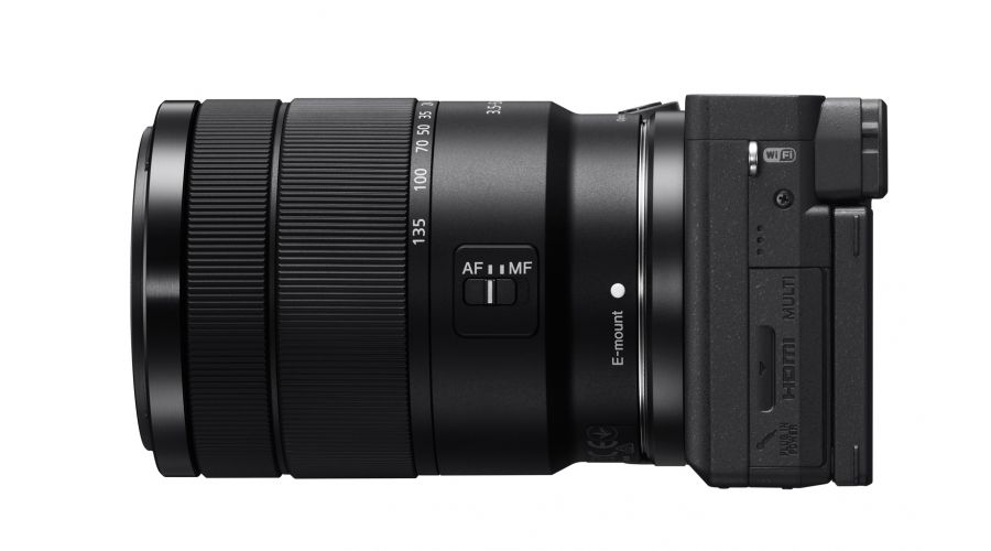 Sony α Alpha 6400 con obiettivo 18-135mm, mirrorless APS-C con Real-Time Eye AF- foto 4