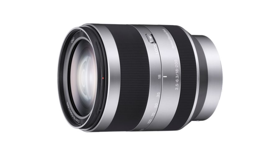 Sony E 18-200mm f/3.5-6.3 OSS